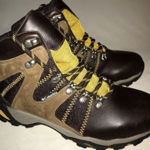 Columbia San Gil Omni-Tech Womens Hiking Boots